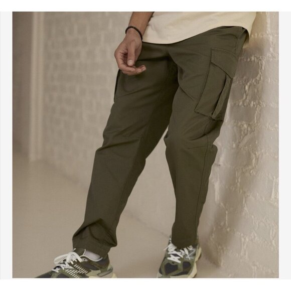 Mens CSG Olive Cargo Pants With Button Zipper Tie Cargo Pockets Size Small - Picture 1 of 5